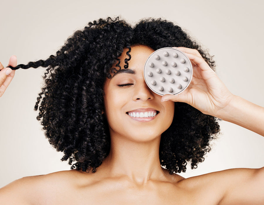 SCALP MASSAGE BRUSH - Zaphira Nature